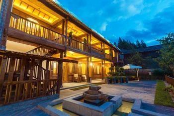 Lijiang Banshan Yunfu Boutique Hostel מראה חיצוני תמונה