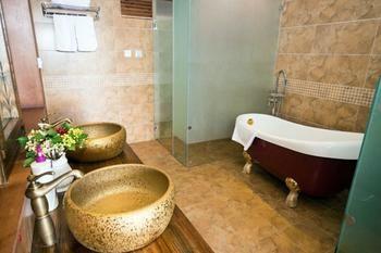 Lijiang Banshan Yunfu Boutique Hostel מראה חיצוני תמונה
